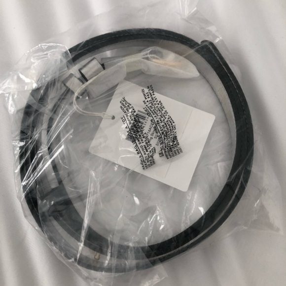NWT DVF skinny belt o ring black silver leather